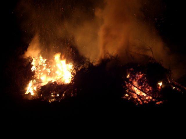 osterfeuer2005-009
