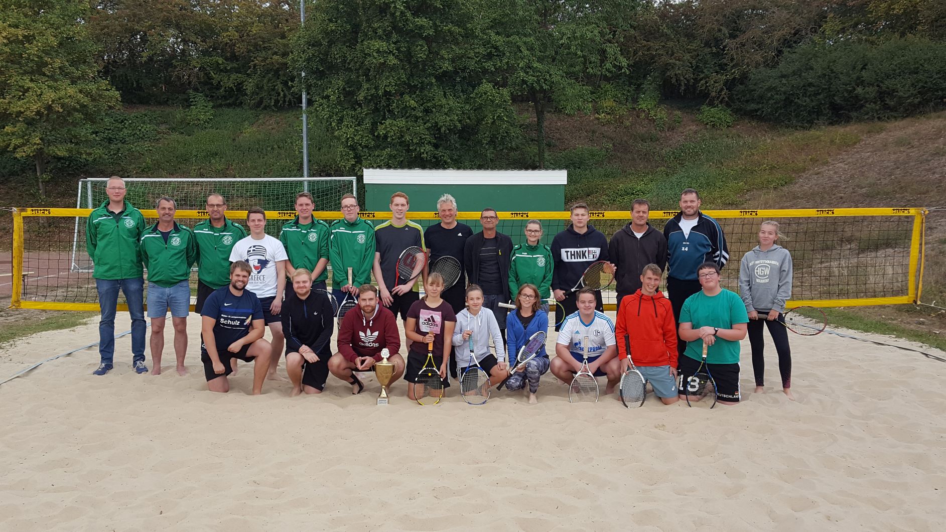 Gruppenfoto Beachtennis 2018